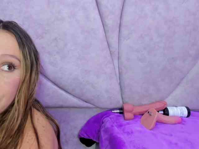 JuliethaWhitee webcam