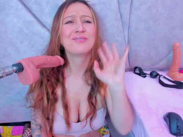 JuliethaWhitee webcam