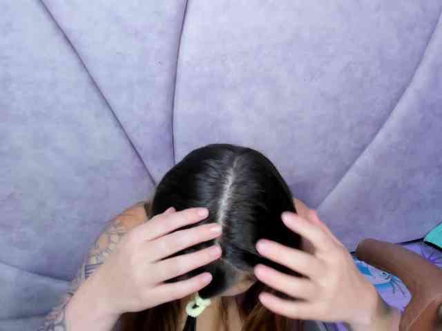 JuliethaWhitee webcam