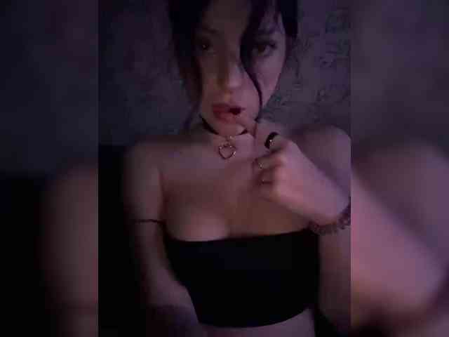 CherryBaby-1 Live Webcam on BongaCams