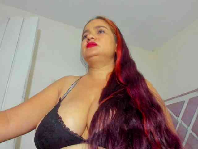 ARIELADALTONN93 webcam