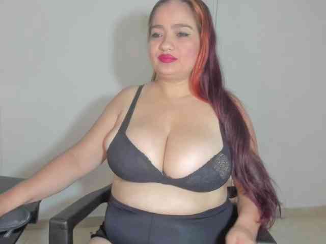 ARIELADALTONN93 webcam