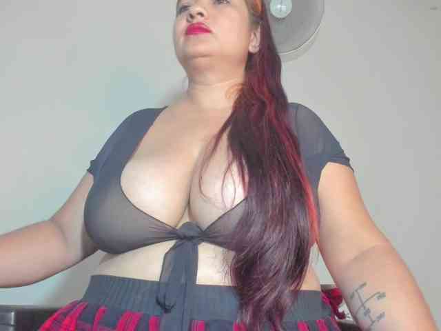 ARIELADALTONN93 webcam