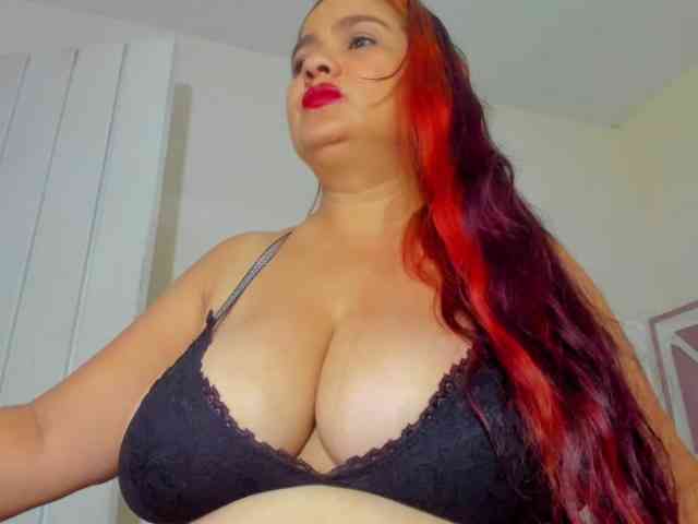 ARIELADALTONN93 webcam