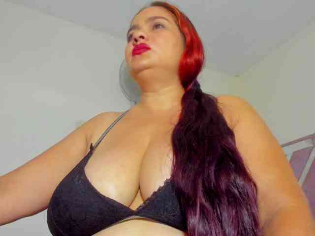 ARIELADALTONN93 webcam