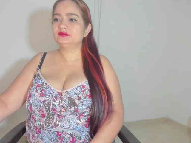 ARIELADALTONN93 webcam