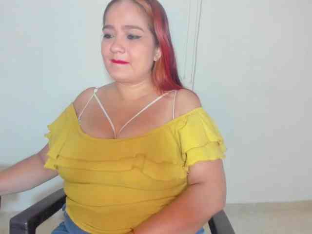 ARIELADALTONN93 webcam