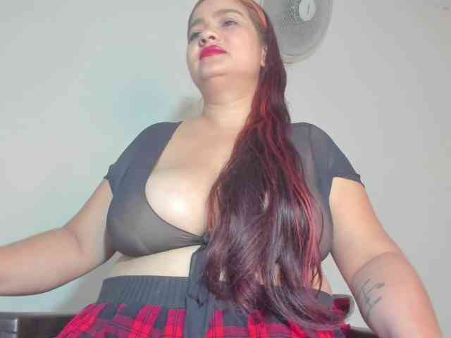 ARIELADALTONN93 webcam