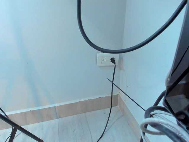 samanthacolombiana's BongaCams show and profile