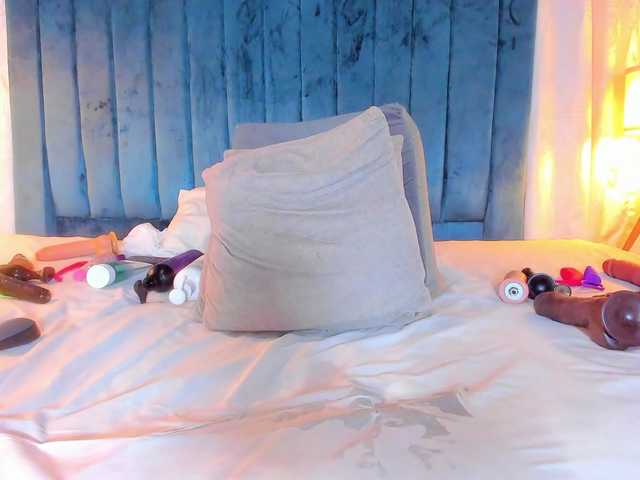 samanthacolombiana's BongaCams show and profile