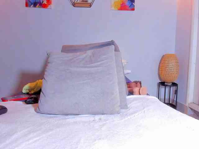 samanthacolombiana webcam