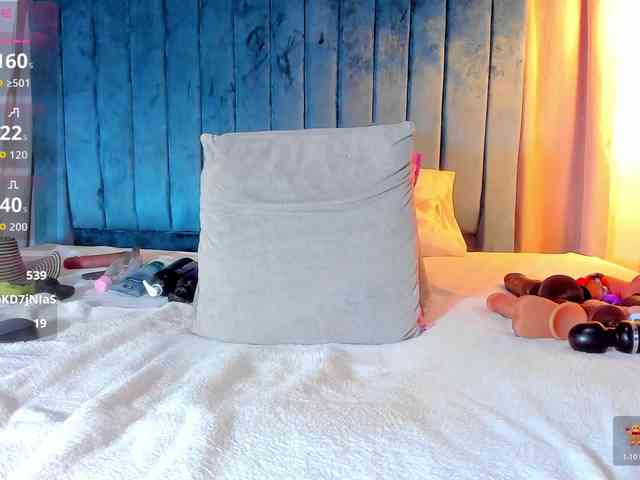 samanthacolombiana webcam