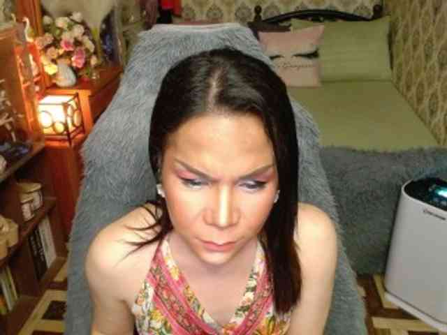 Tikol69 Live Webcam on {site_name}