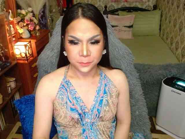 Tikol69 Live Webcam on BongaCams