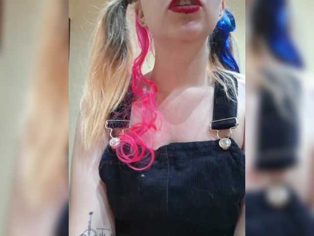 Belosneshkaaaaaa from BongaCams is Freechat