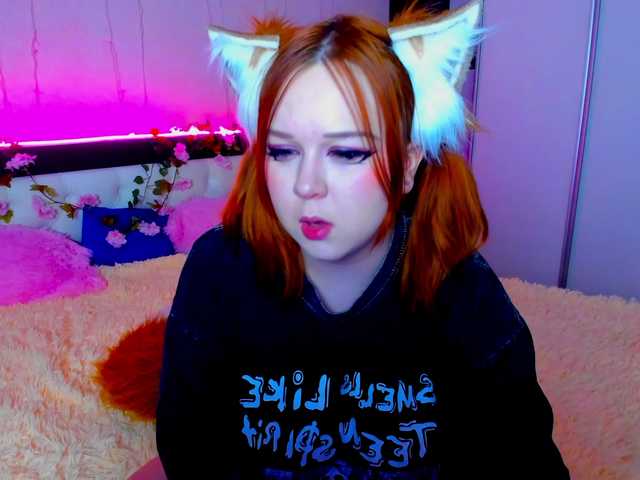 LovlyVixen's BongaCams show and profile