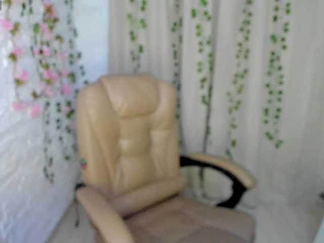 Quietdaisy's BongaCams show and profile