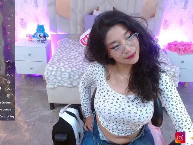 MARIANNA-TAY's BongaCams show and profile