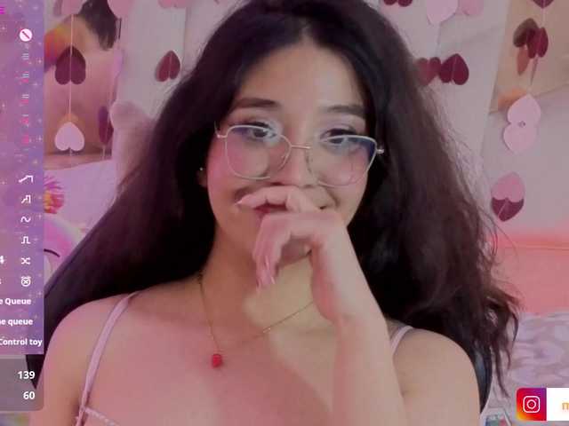 MARIANNA-TAY's BongaCams show and profile