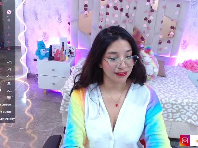 MARIANNA-TAY's BongaCams show and profile