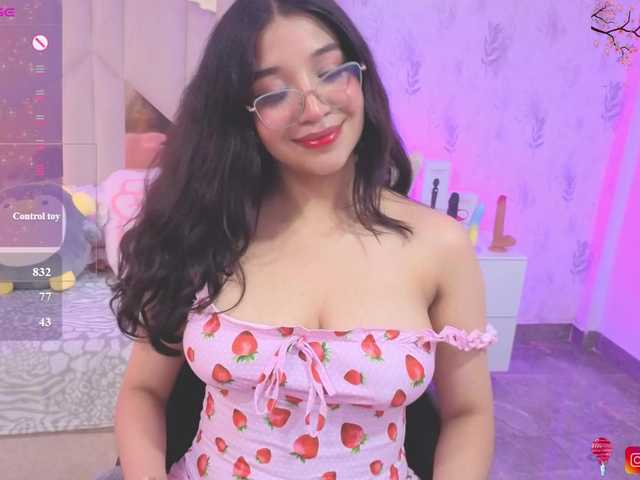 MARIANNA-TAY's BongaCams show and profile