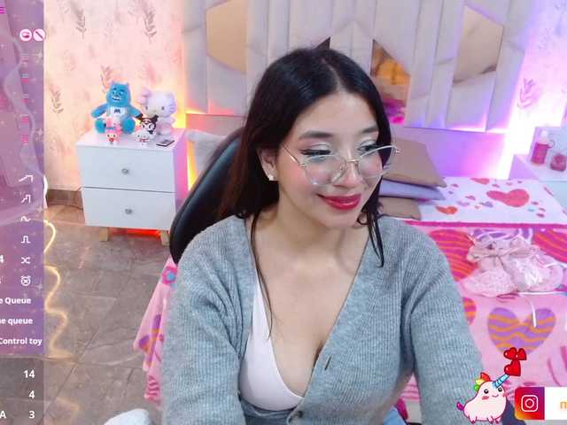 MARIANNA-TAY's BongaCams show and profile