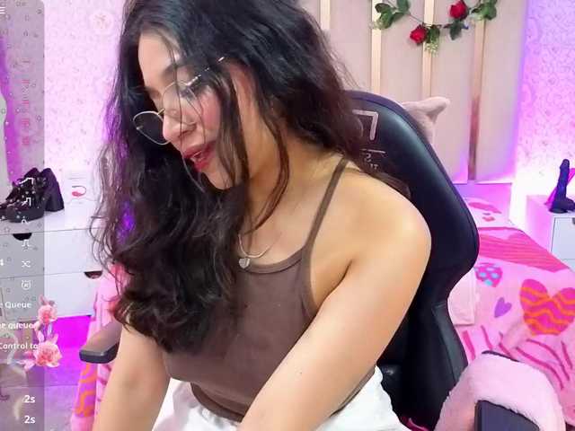 MARIANNA-TAY's BongaCams show and profile