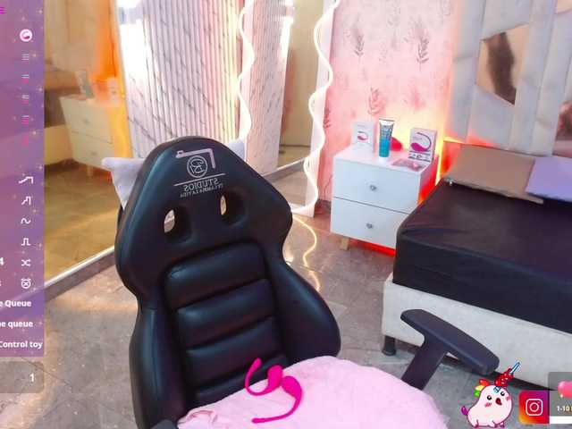 MARIANNA-TAY's BongaCams show and profile