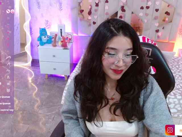 MARIANNA-TAY Live Webcam on BongaCams