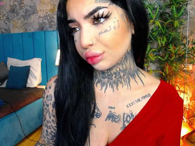 CreamyInk's BongaCams show and profile