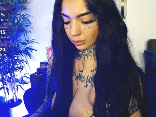 CreamyInk's BongaCams show and profile