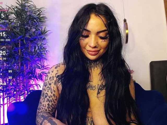 CreamyInk's BongaCams show and profile