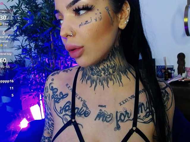 CreamyInk's BongaCams show and profile