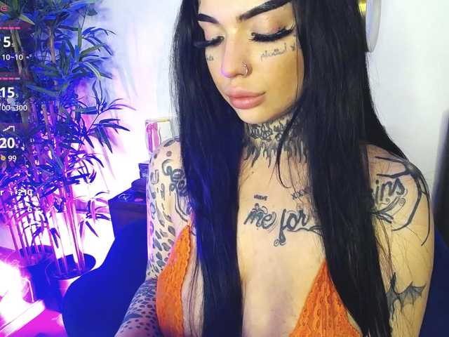 CreamyInk's BongaCams show and profile