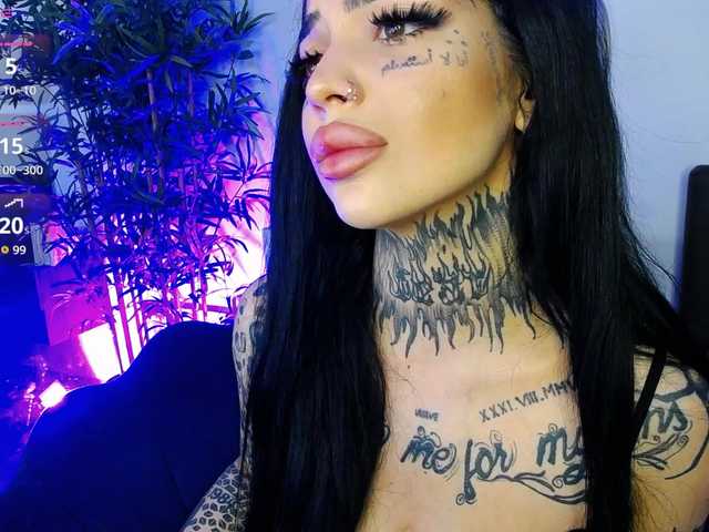 CreamyInk's BongaCams show and profile