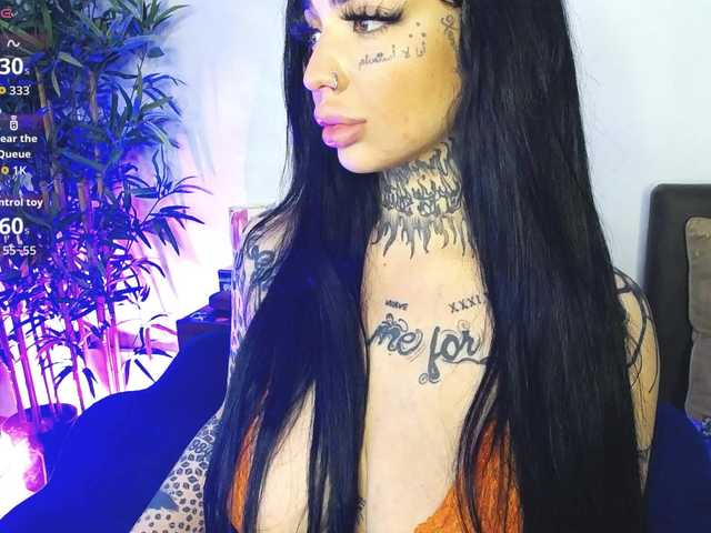 CreamyInk's BongaCams show and profile