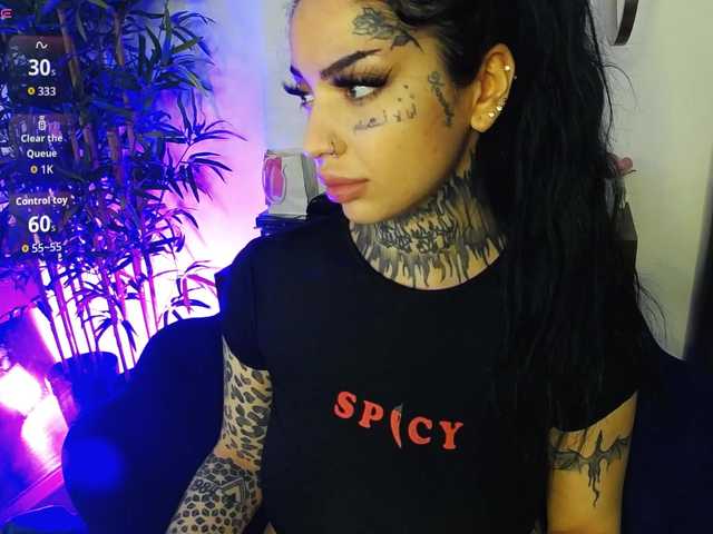 CreamyInk's BongaCams show and profile