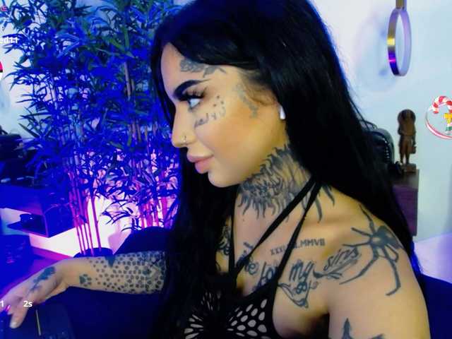 CreamyInk's BongaCams show and profile