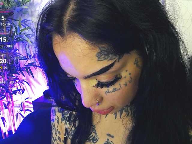 CreamyInk's BongaCams show and profile