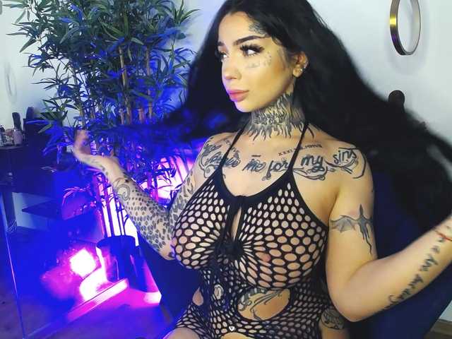 CreamyInk's BongaCams show and profile