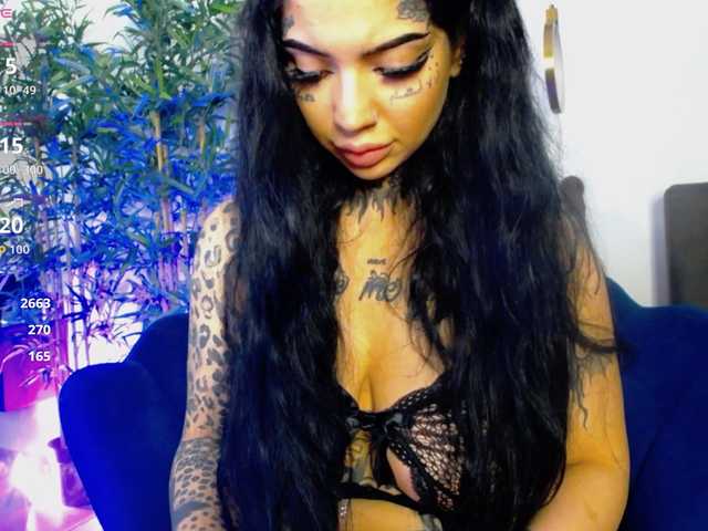 CreamyInk's BongaCams show and profile