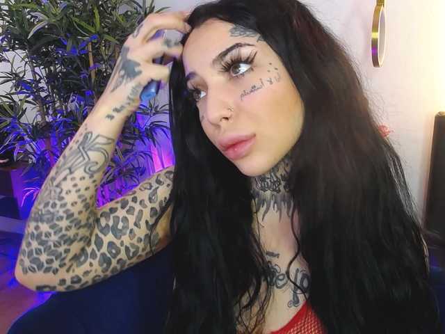 CreamyInk's BongaCams show and profile