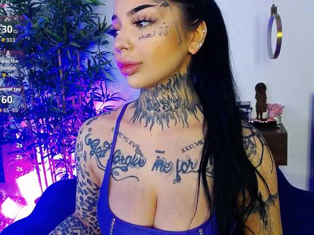 CreamyInk's BongaCams show and profile