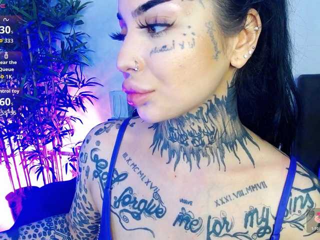 CreamyInk's BongaCams show and profile