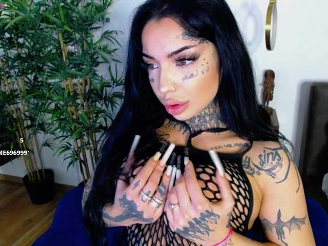 CreamyInk's BongaCams show and profile