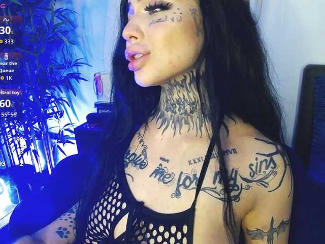 CreamyInk's BongaCams show and profile