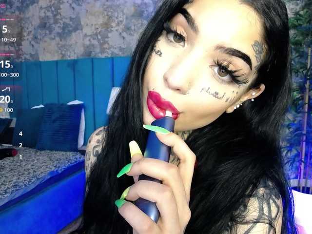 CreamyInk's BongaCams show and profile