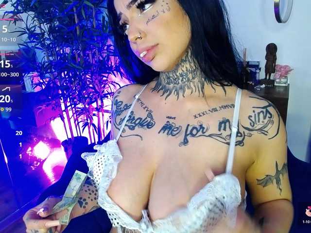 CreamyInk's BongaCams show and profile