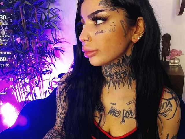 CreamyInk's BongaCams show and profile