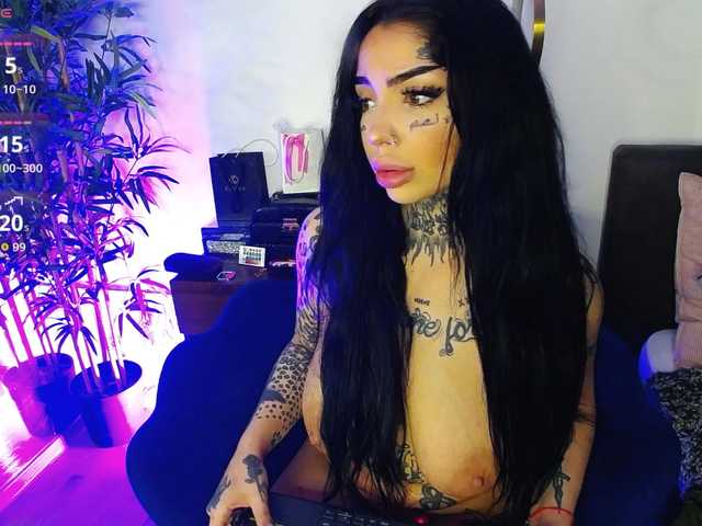 CreamyInk's BongaCams show and profile